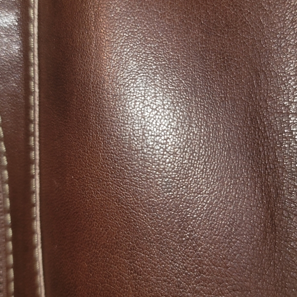 Andrew Marc chocolate brown leather jacket, with silver hardware. Size large - Picture 8 of 8